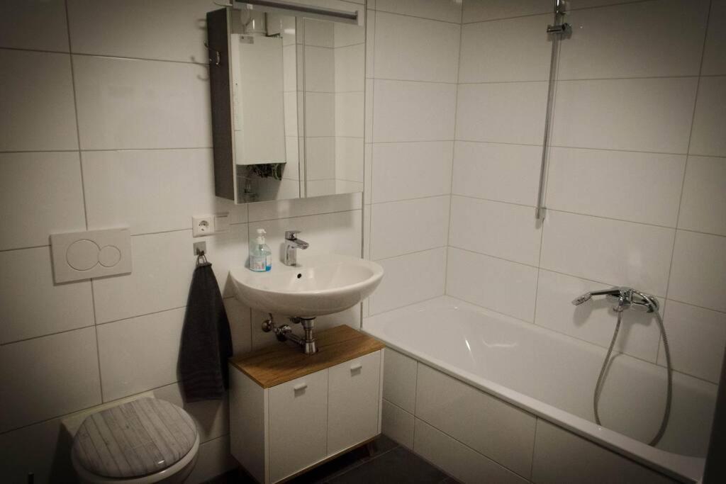Lovely 2 Bedroom Apartment Lemon Grass In Central Lindau Lindau  Bagian luar foto